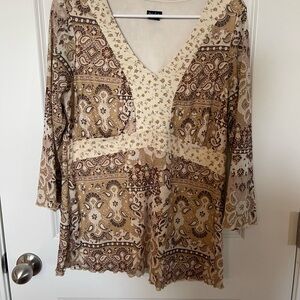 Elegant Women's Patterned Blouse in Brown and Cream